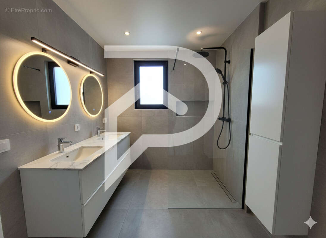Appartement à CHAUMONT
