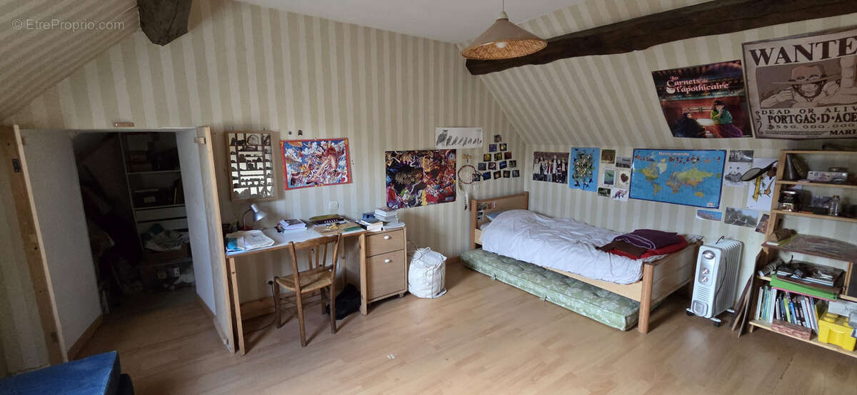 Maison à CUNCY-LES-VARZY