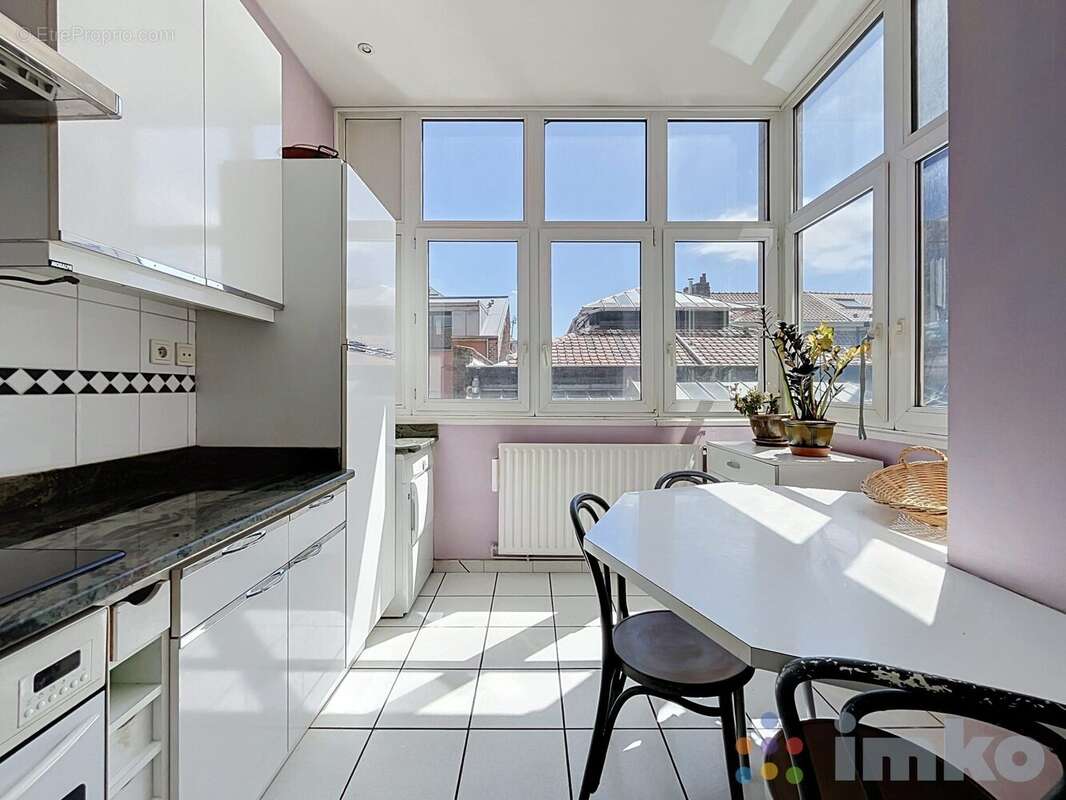 Appartement 95 m² à Lille  - photo 7