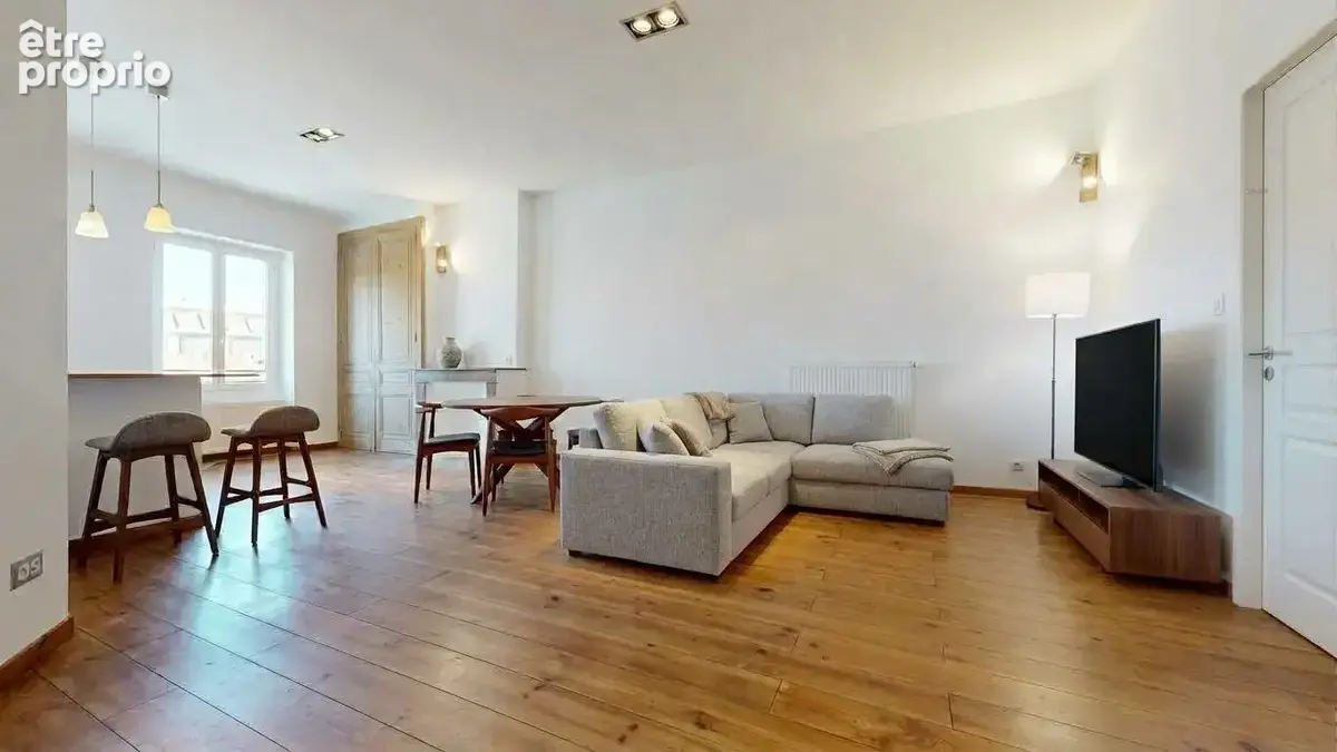 Appartement 3 pièces 67 m² à vendre à Oullins (69600) - photo 2