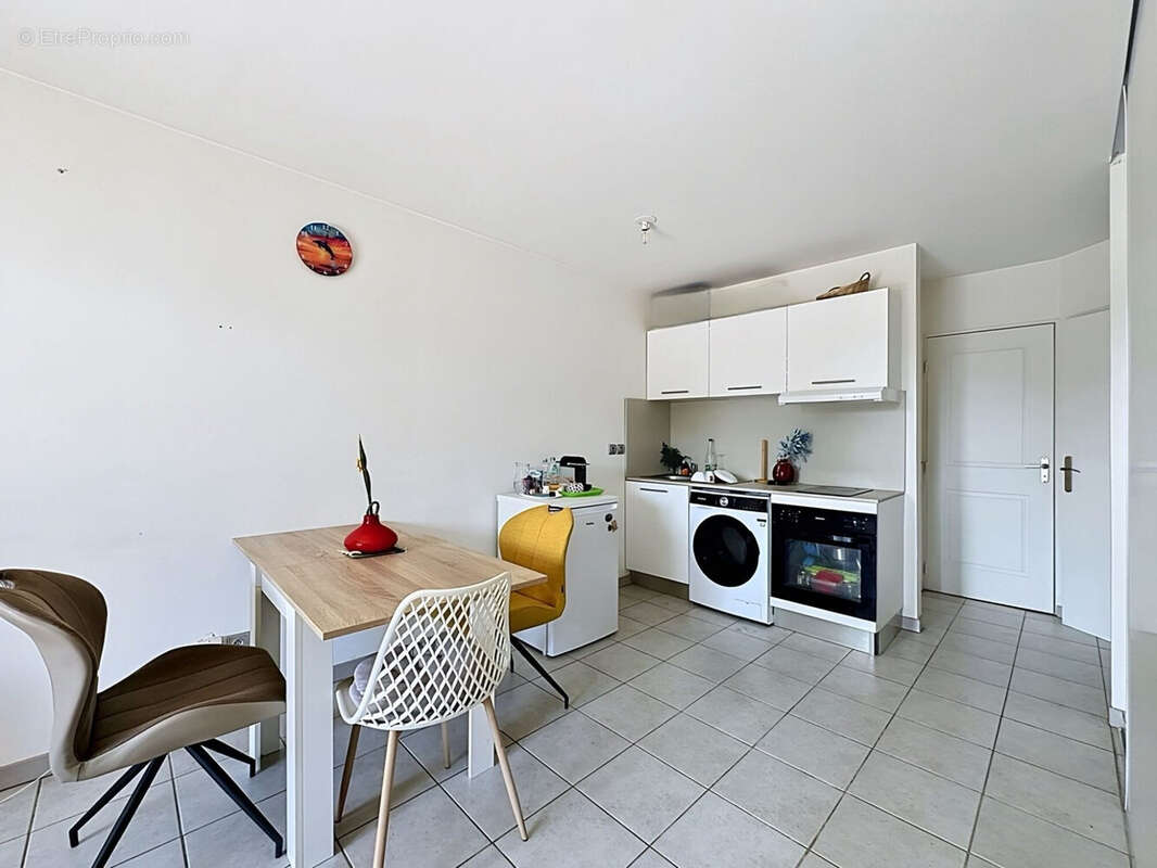 Appartement à LE CANNET