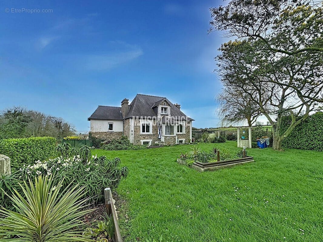 Maison à PLOUBAZLANEC