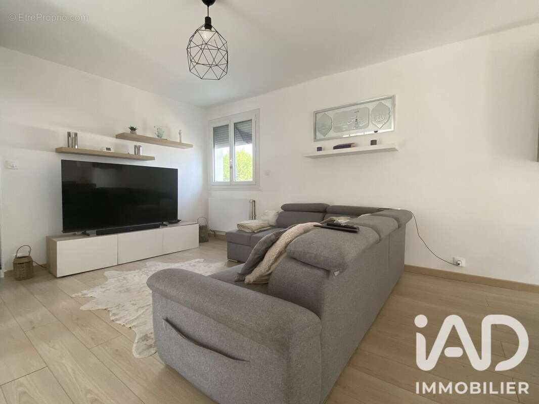 Maison 100 m² à Sorbiers  - photo 5