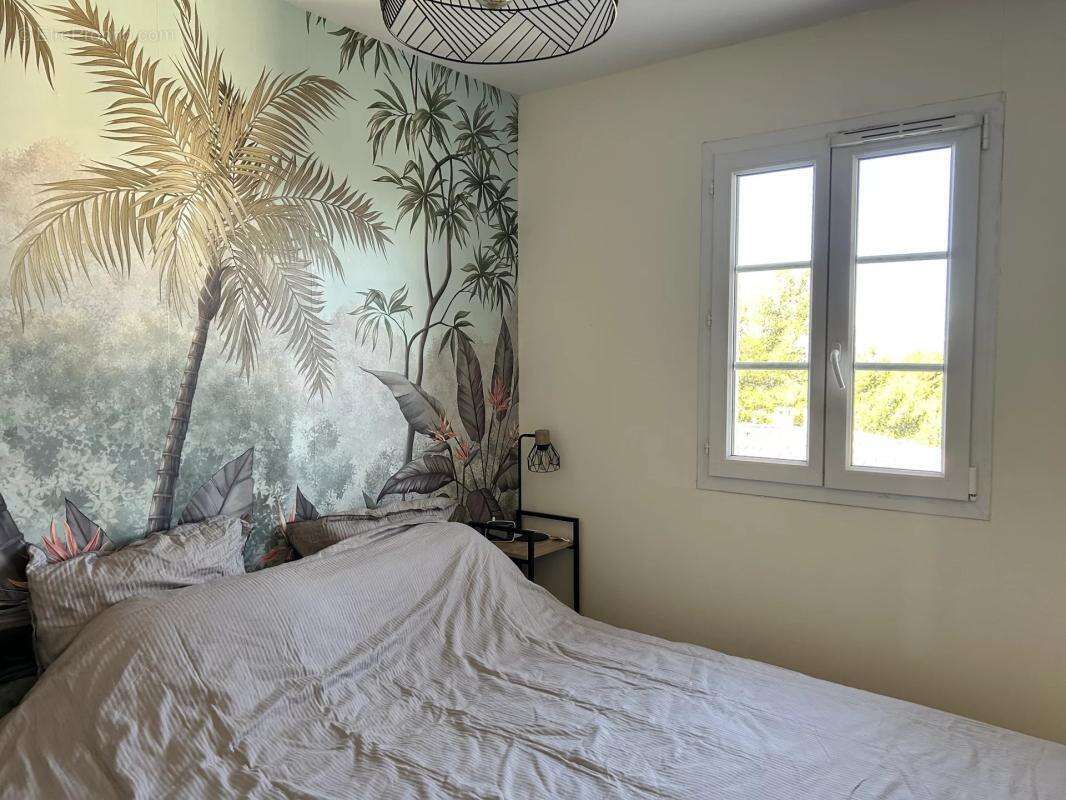 Appartement à MALLEMORT