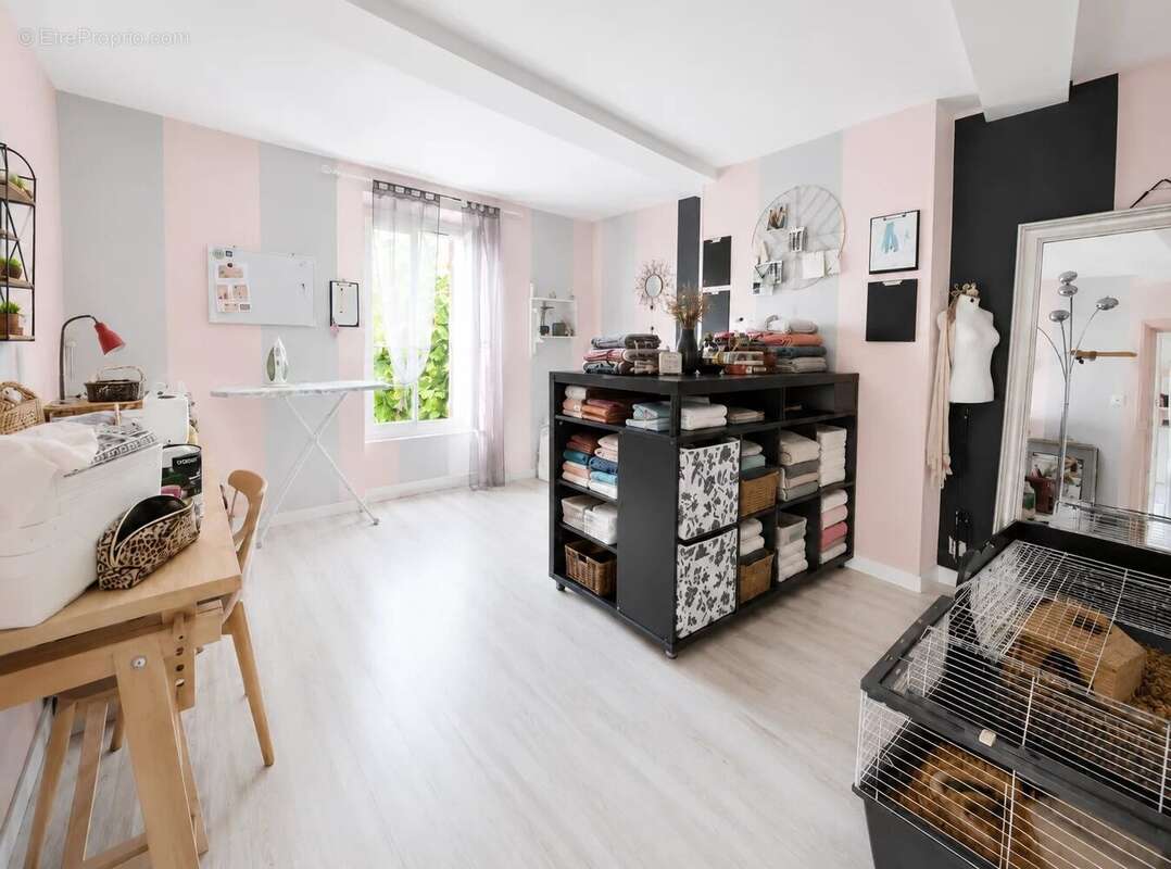 Réf 2280 – Longère briarde en pierre • 3 chambres + garage et dépendance - photo 8