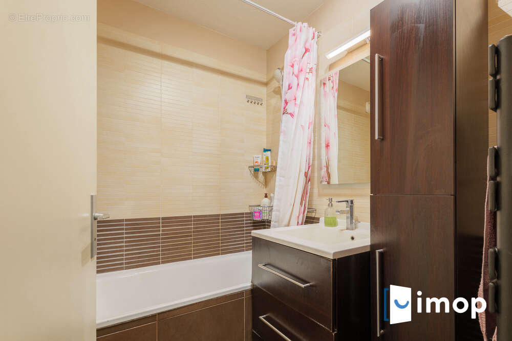 Appartement à BONNEUIL-SUR-MARNE