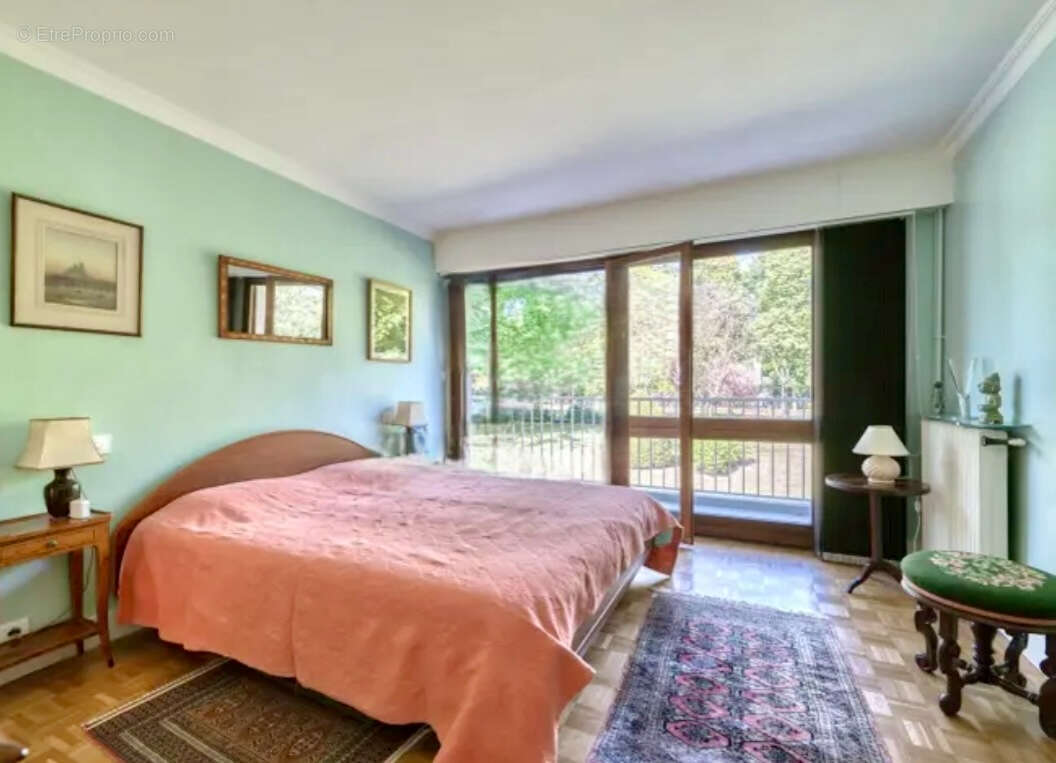 Appartement à MAISONS-LAFFITTE