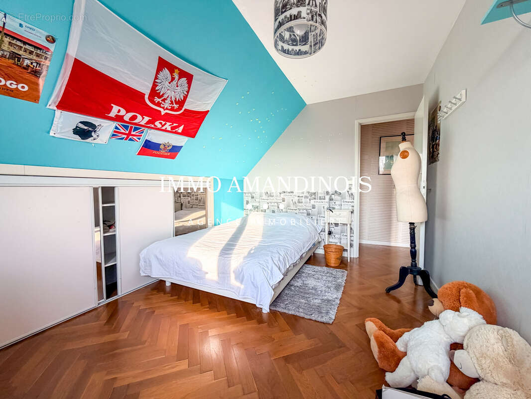 Maison à SAINT-AMAND-LES-EAUX