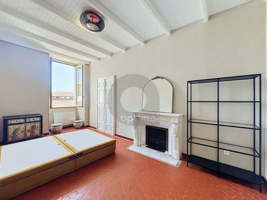 Appartement lumineux avec vue mer à Menton - photo 10