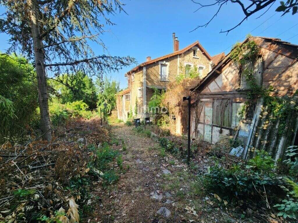 Maison à CHAMPIGNY-SUR-MARNE