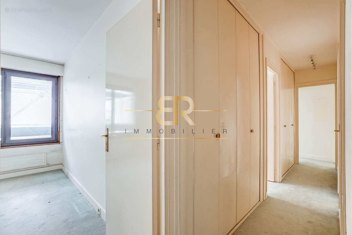 Appartement à PARIS-6E