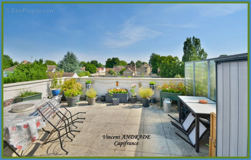 Appartement à MAROLLES-EN-HUREPOIX