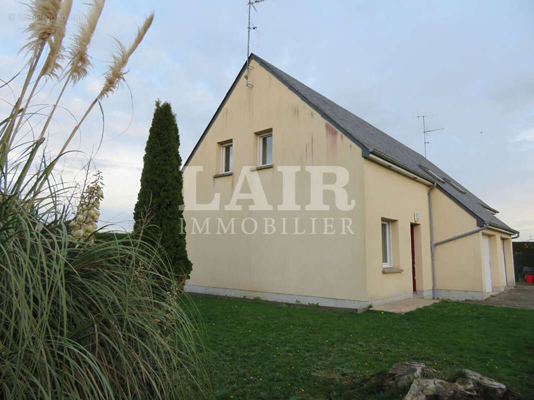 Maison à PRE-EN-PAIL