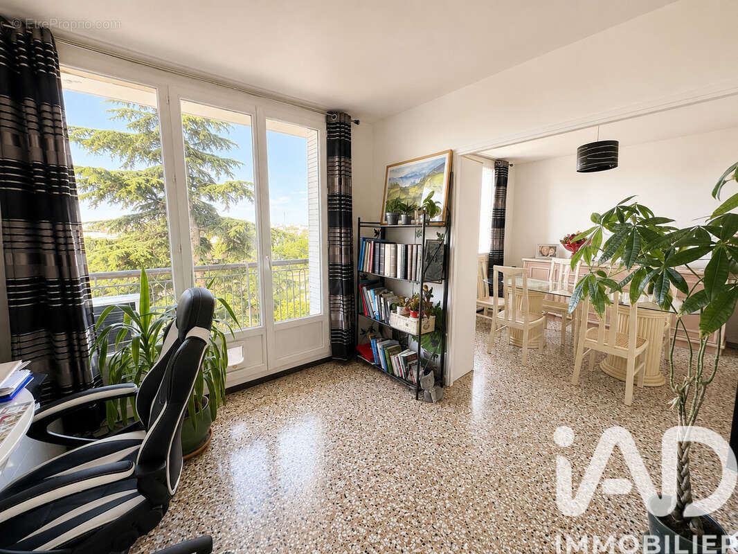 Photo 5 - Appartement à NIMES