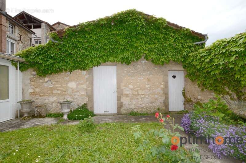 Maison à LA ROCHEFOUCAULD