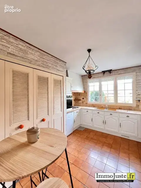 Maison 5 pièces 114 m² à vendre à Elancourt (78990) - photo 5