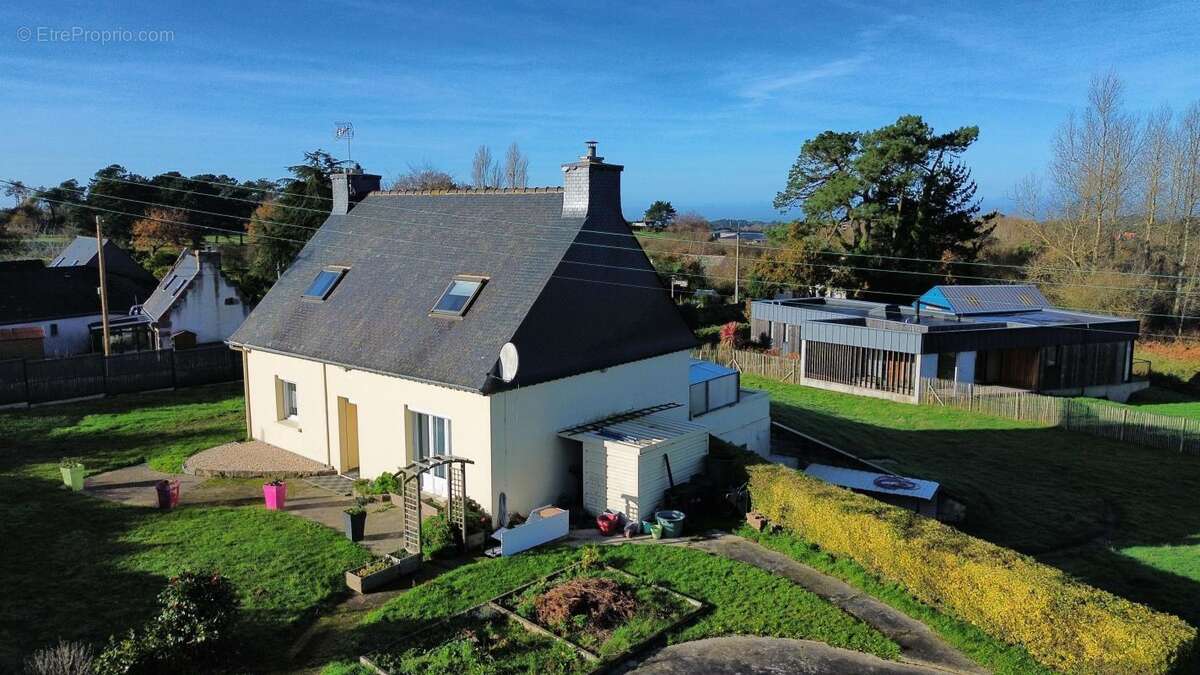 Maison à PLEUMEUR-BODOU