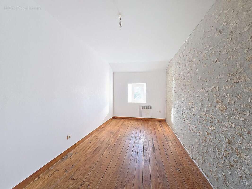 Photo 6 - Maison à SAINT-SIMON-DE-PELLOUAILLE