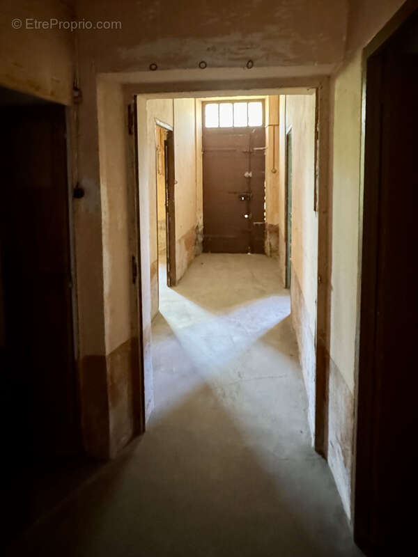 Maison à LORIOL-DU-COMTAT
