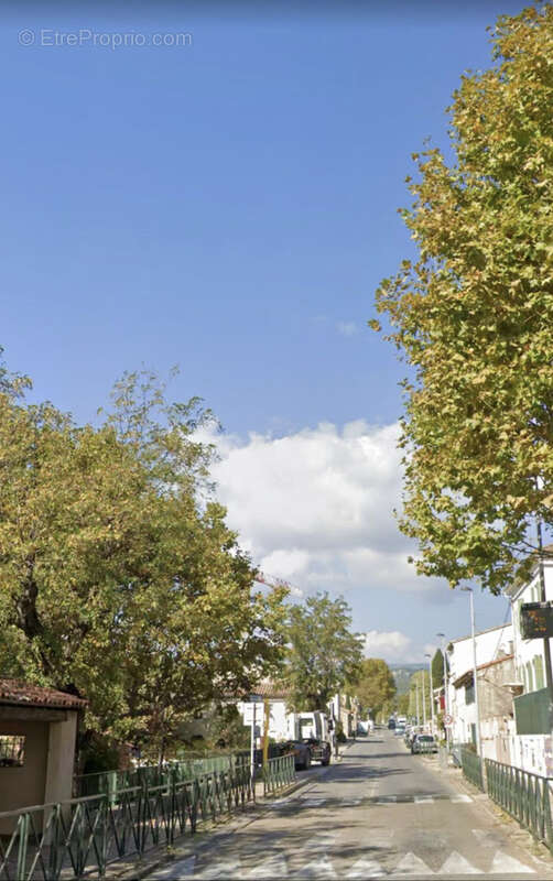 Maison à LE CASTELLET
