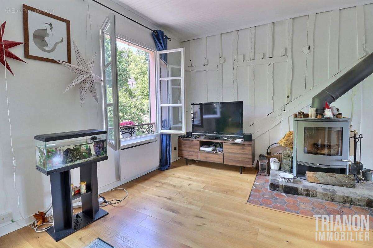 Maison à LE PECQ