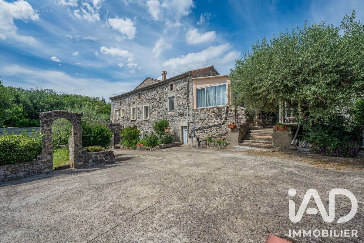 Photo 1 - Maison à LAVILLEDIEU