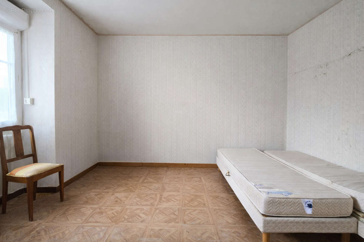 Maison à LA REGRIPPIERE