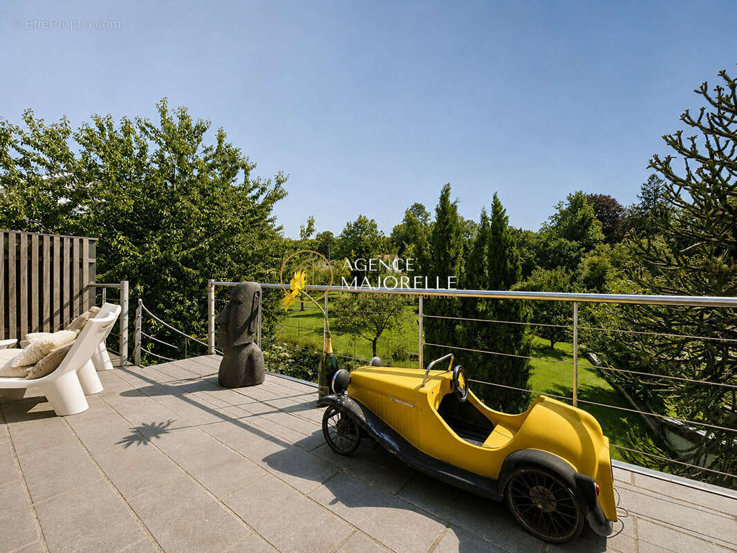 Maison Bayon, grande pièce de vie, 4 chambres, garage, terrasse sans vis à vis. - photo 2