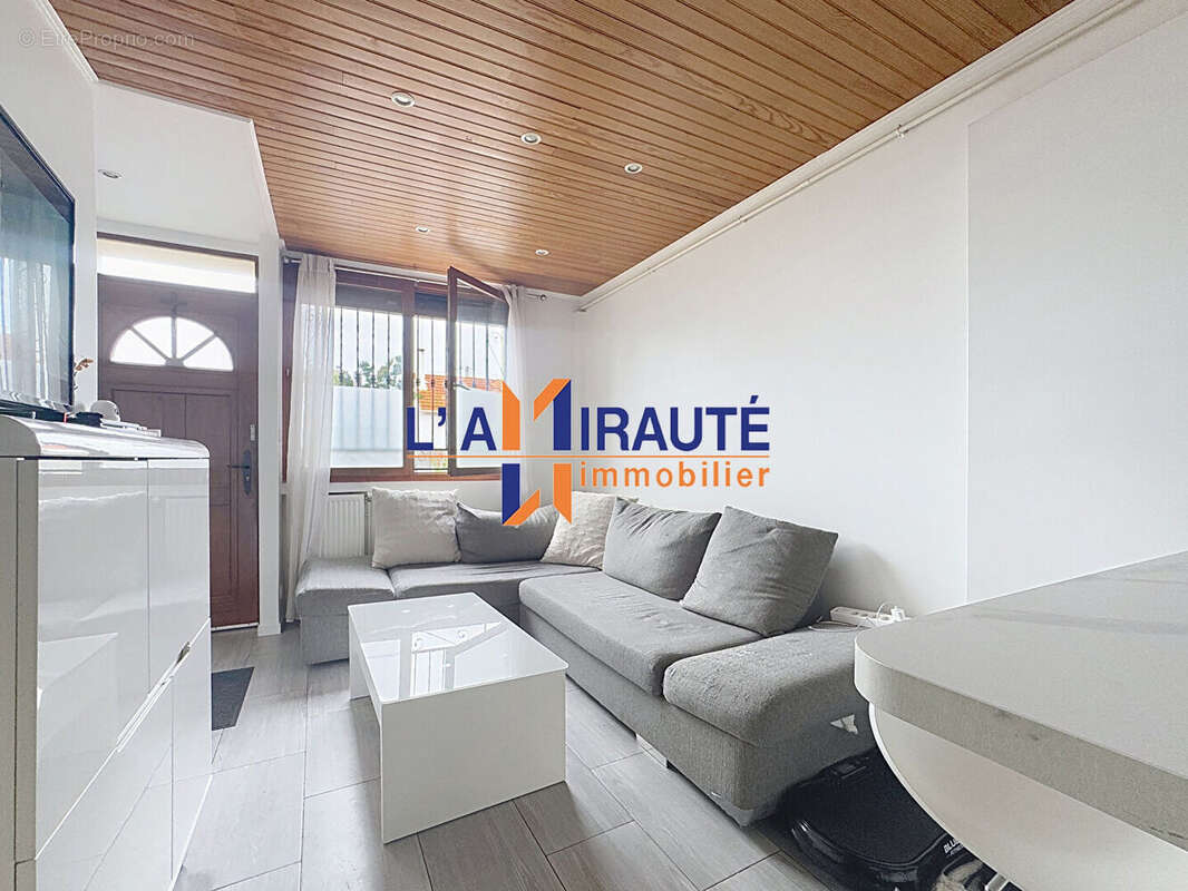Maison à HOUILLES
