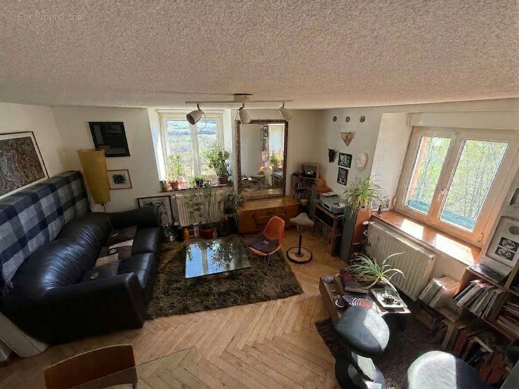 Appartement à LES FINS