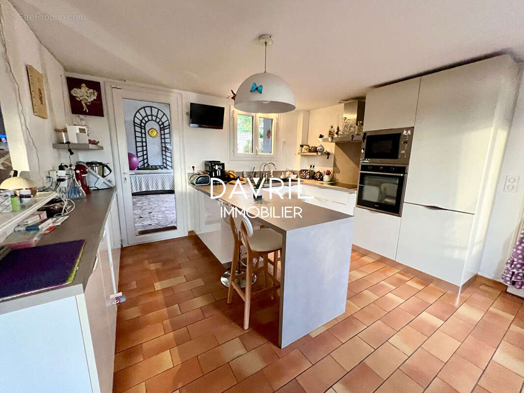 Maison à CONFLANS-SAINTE-HONORINE