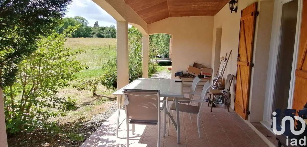 Photo 4 - Maison à AUX-AUSSAT