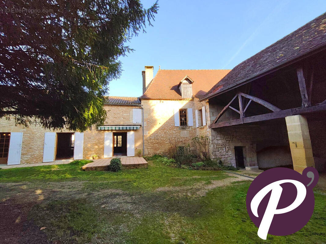 Maison à LIORAC-SUR-LOUYRE