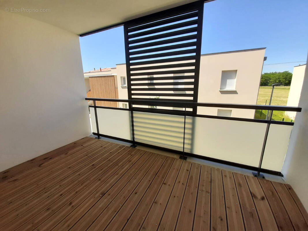 Appartement à AUCAMVILLE