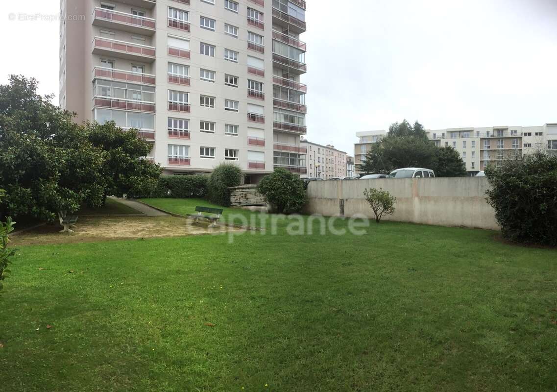 Dpt finistère (29),brest, proche centre ville, appartement 159 m2, dernier etage, terrasse, vue panoramique, vue mer, deux garag - photo 22