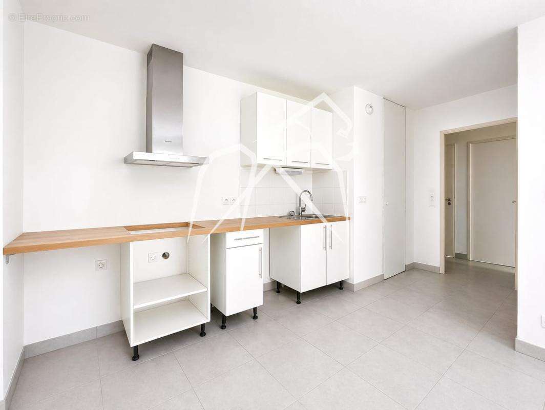 Appartement à CASTELNAU-LE-LEZ