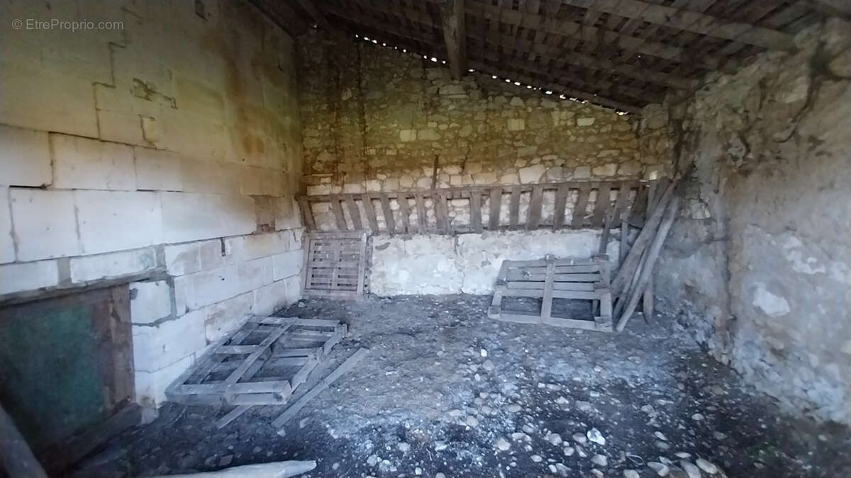 Grange sur 1 hectare en zonage Agricole / Loisirs STECAL ou Pastilles - photo 5