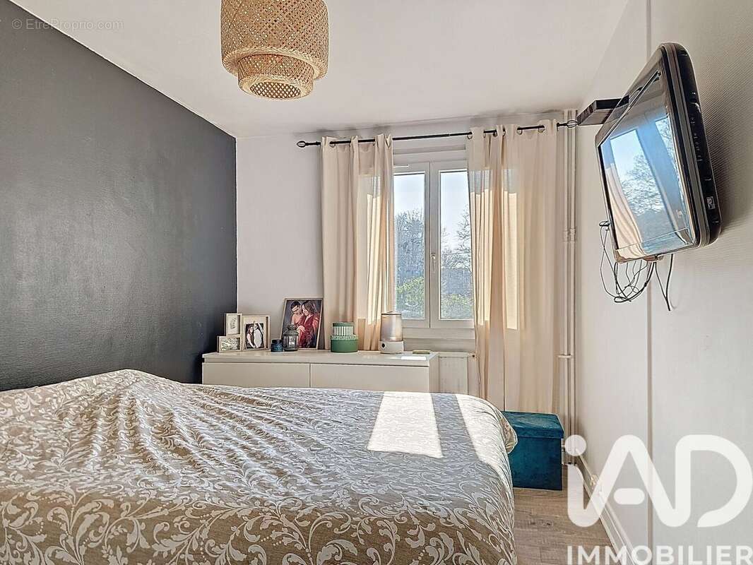 Photo 8 - Appartement à CORBEIL-ESSONNES