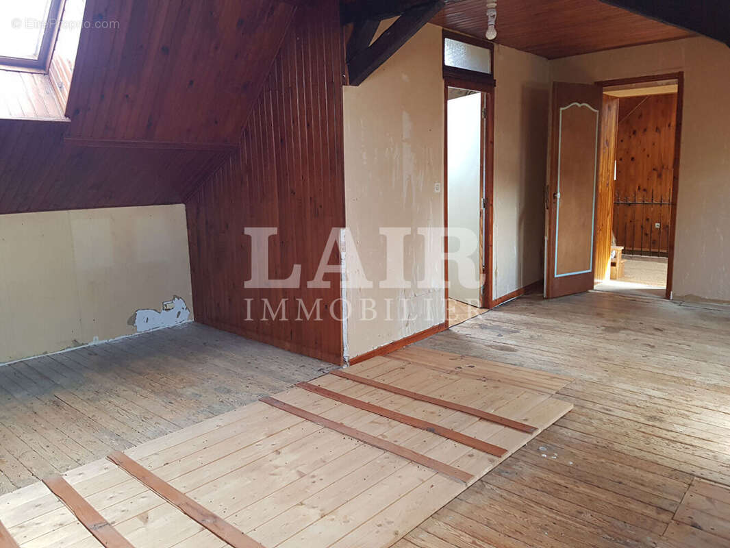 Maison à LE MENIL-GUYON