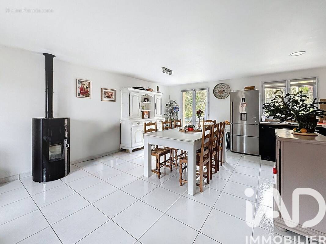 Photo 1 - Maison à VOISCREVILLE