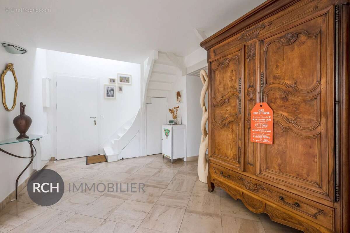 Maison à MONTFORT-L'AMAURY