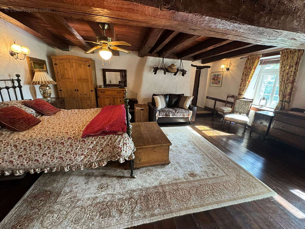 Maison à LA SOUTERRAINE