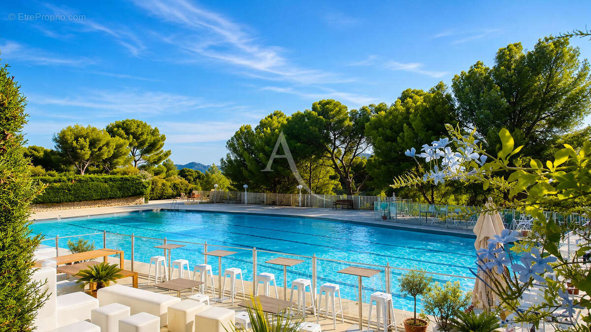 Appartement à MARSEILLE-8E