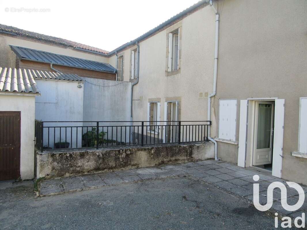 Photo 2 - Maison à BRESSUIRE