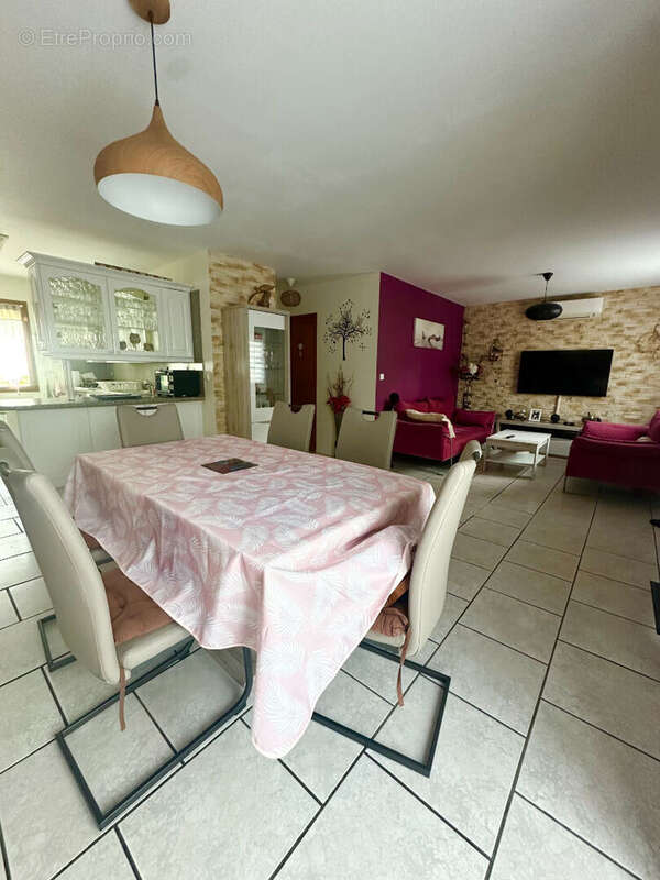 Maison Corbeil Essonnes 6 pièce(s) 119.2 m2 - photo 3