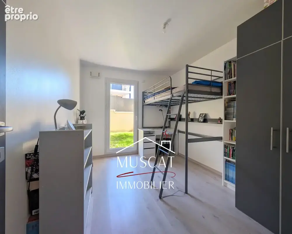 LA VERPILLIERE - Appartement Type 3 - 71.45m2 - Jardin - Garage - Cellier - photo 7