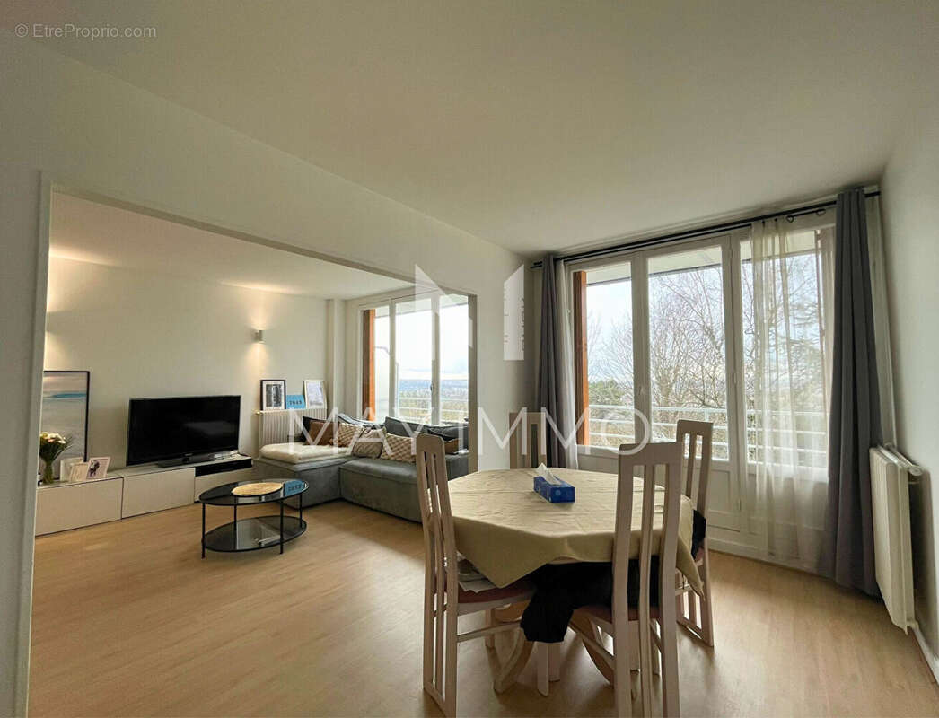 Appartement à CHAMPIGNY-SUR-MARNE