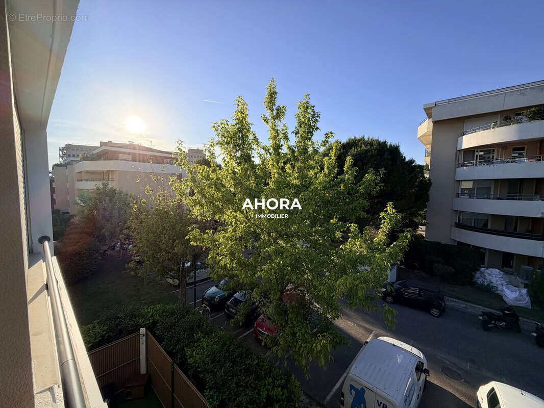 Appartement à MARSEILLE-9E