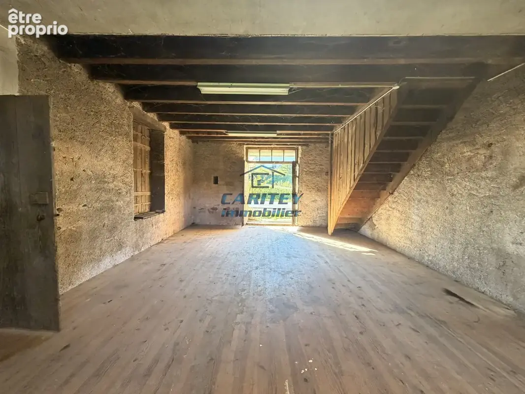 Maison de caractère à rénover - photo 7