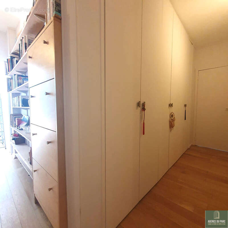 Appartement à VILLE-D'AVRAY